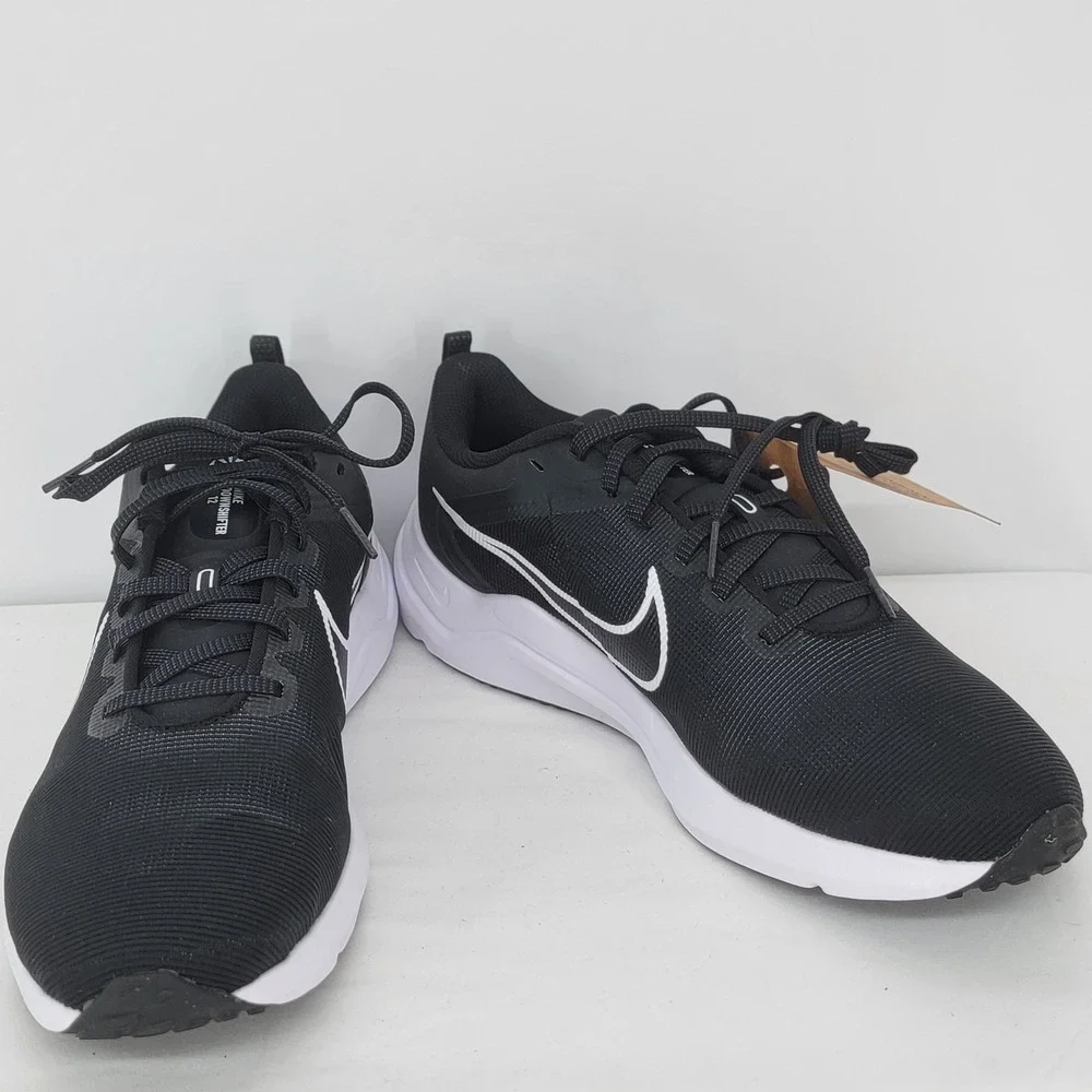 Nike Downshifter 12 Mens Running Shoes Black White Size 10 NEW